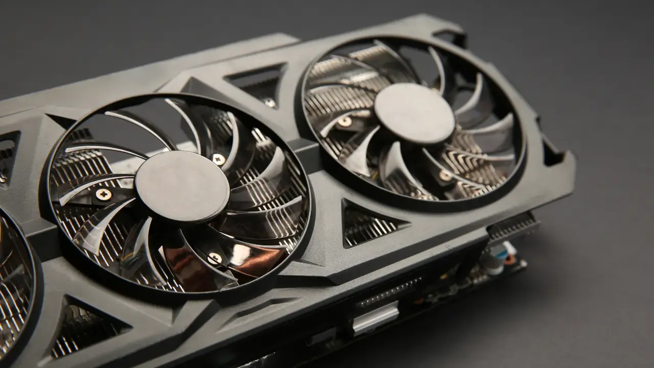 Do You Really Need a Graphics Card? Honest Advice for Sri Lankan Students & Professionals